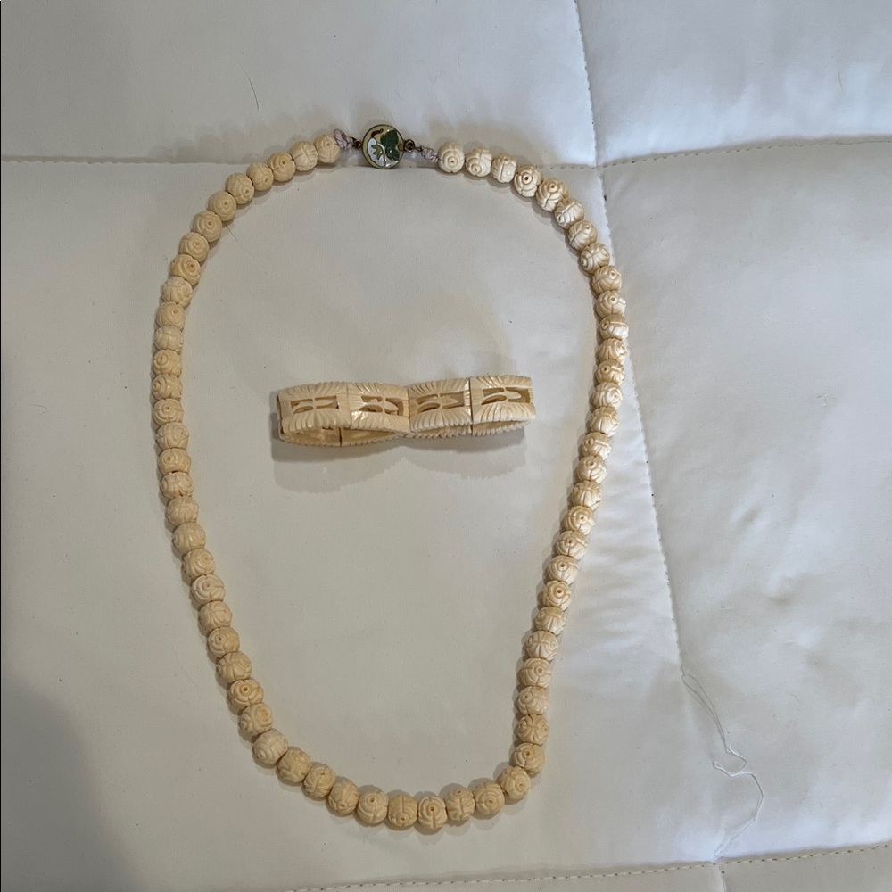Ivory Beaded Necklace and Stretch Bracelet